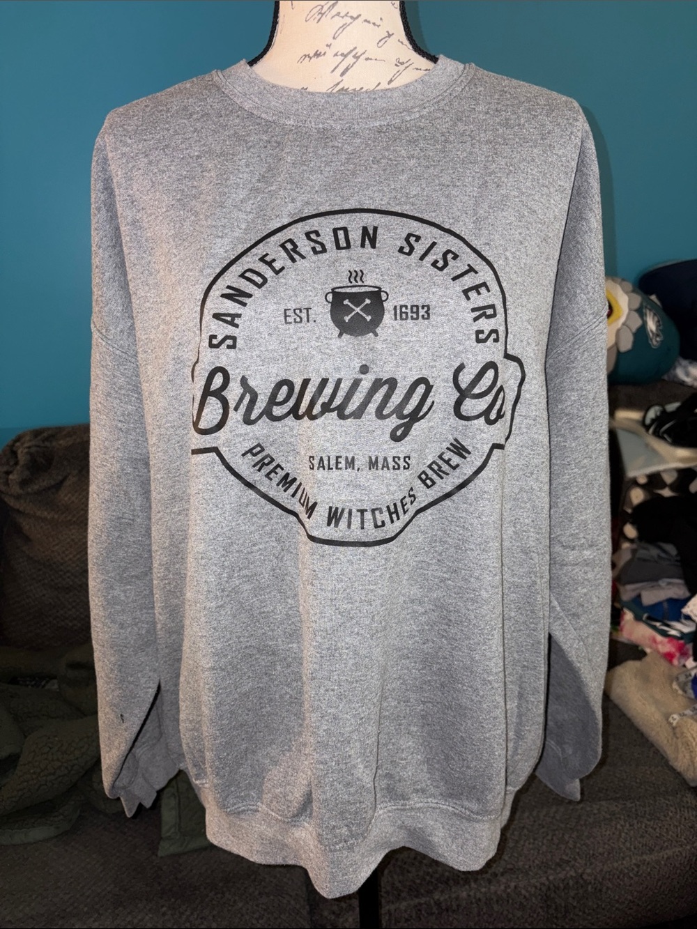 Hocus Pocus Sweatshirt - Sanderson Brewing Co, XL